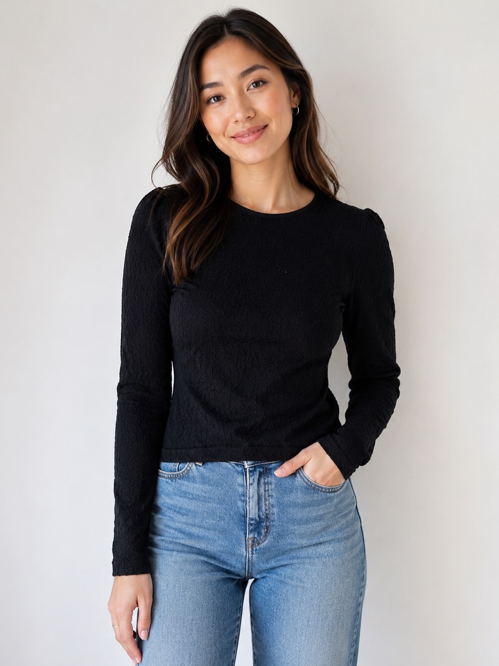 Aritzia Sunday Best Black Textured Long Sleeve Top NWT Size Medium Minimalist